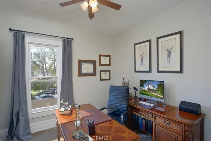 1052 E Grand Boulevard, Corona, California 92879