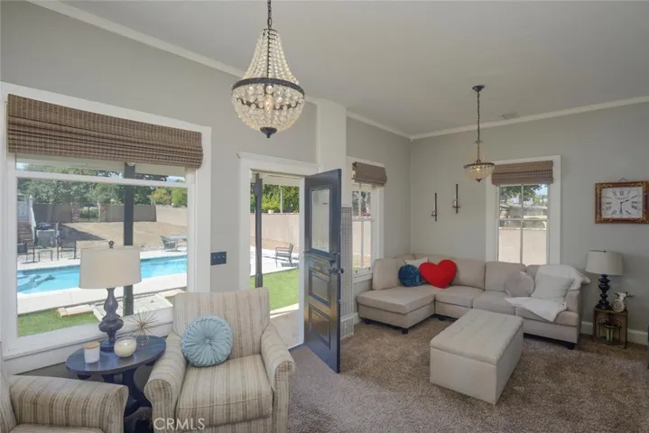 1052 E Grand Boulevard, Corona, California 92879