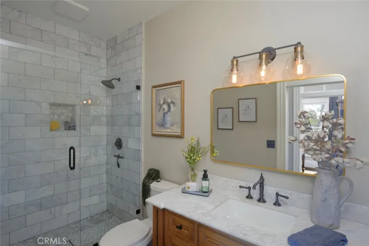 1052 E Grand Boulevard, Corona, California 92879