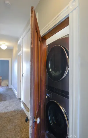 1052 E Grand Boulevard, Corona, California 92879