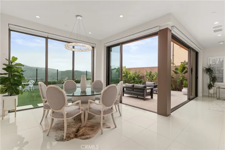 115 Sky Hts, Irvine, California 92602