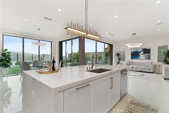 115 Sky Hts, Irvine, California 92602