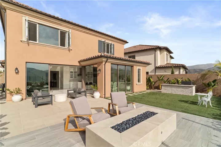115 Sky Hts, Irvine, California 92602