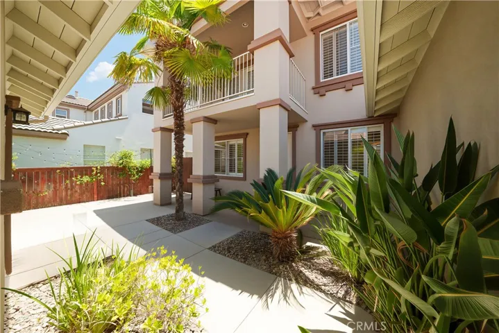 45277 Chateau Court, Temecula, California 92592