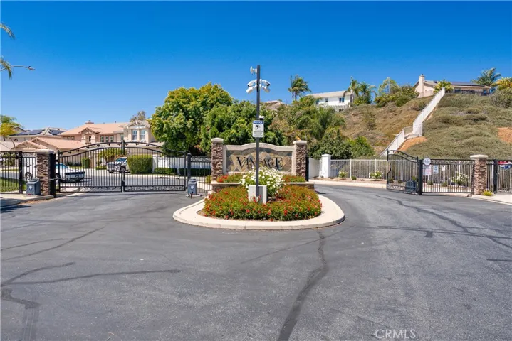 45277 Chateau Court, Temecula, California 92592