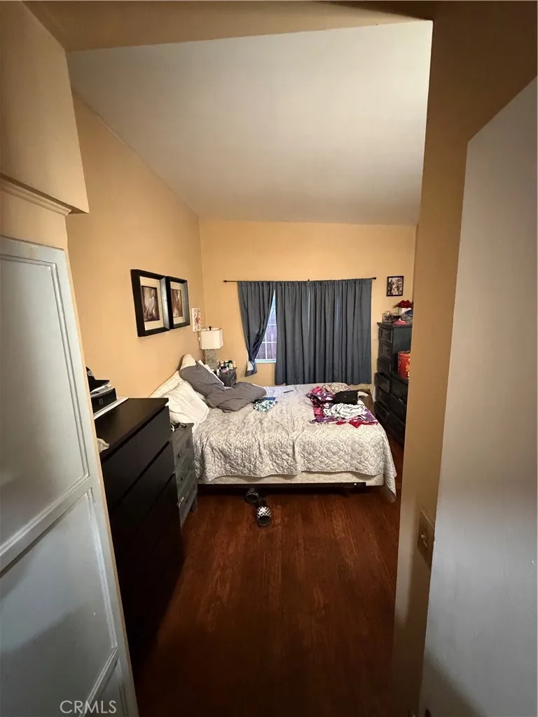 1st. bedroom