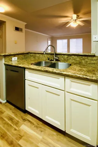 3550 Lebon Dr 6227, San Diego, California 92122