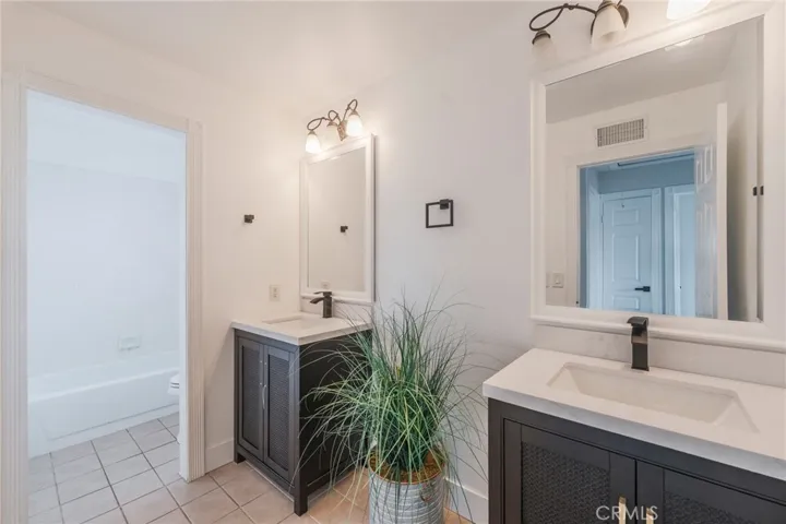 17661 Still Harbor, Huntington Beach, California 92647
