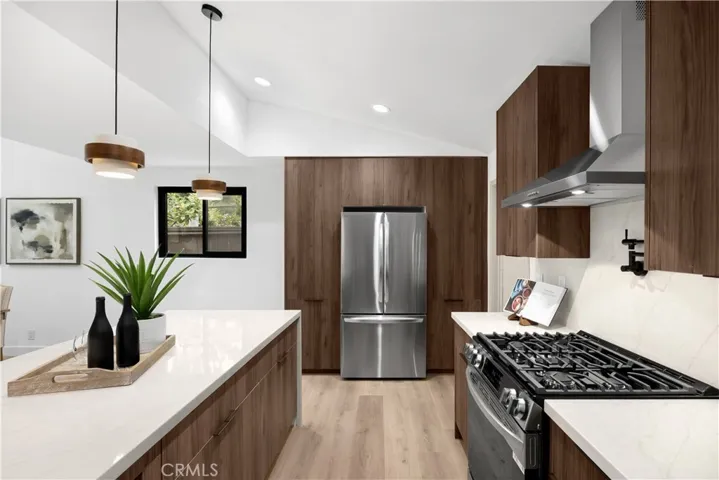 1425 Marianna Road, Pasadena, California 91105