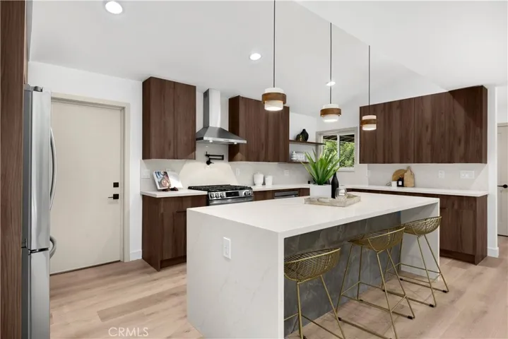 1425 Marianna Road, Pasadena, California 91105