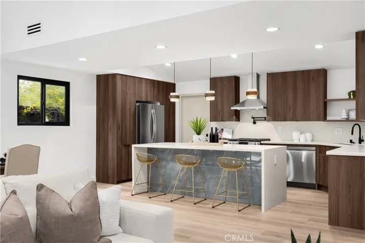 1425 Marianna Road, Pasadena, California 91105