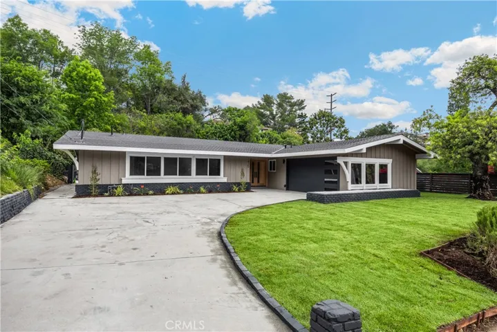 1425 Marianna Road, Pasadena, California 91105