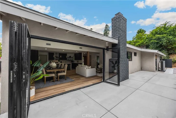 1425 Marianna Road, Pasadena, California 91105