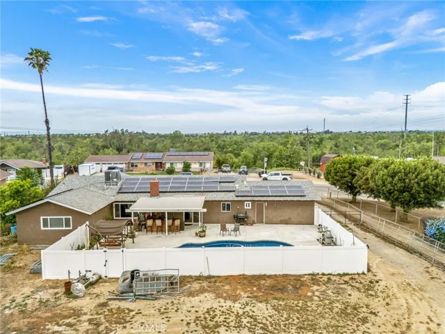 3998 Bluff, Norco, California 92860