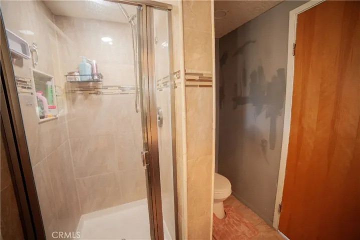 PRIVATE BATHROOM FOR 3 BEDROOM