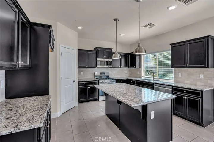 3774 Magellan, Merced, California 95340