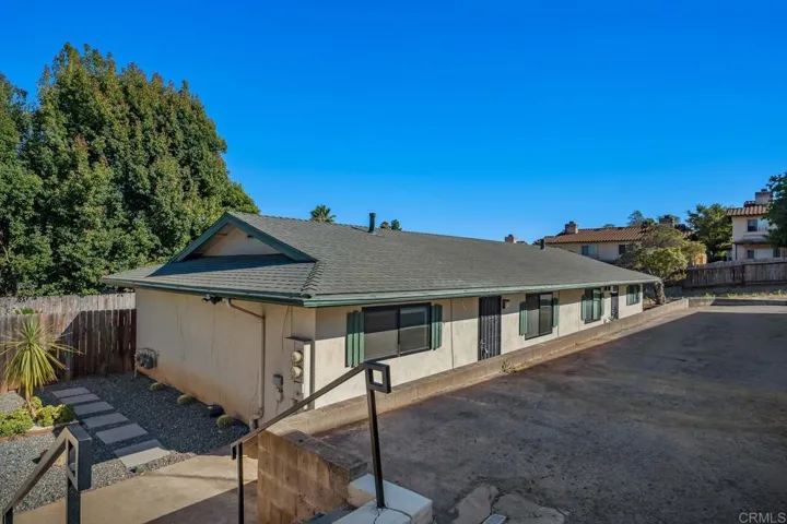 737 N Alda Drive, San Marcos, California 92069
