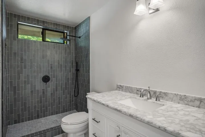 737 N Alda Drive, San Marcos, California 92069