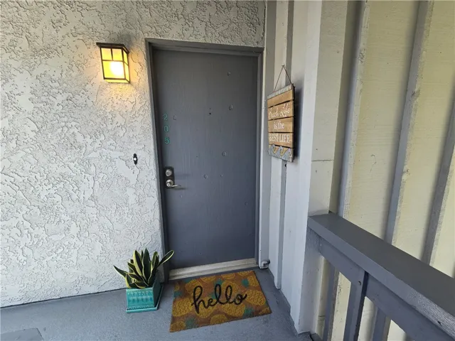 Welcome home to unit #205