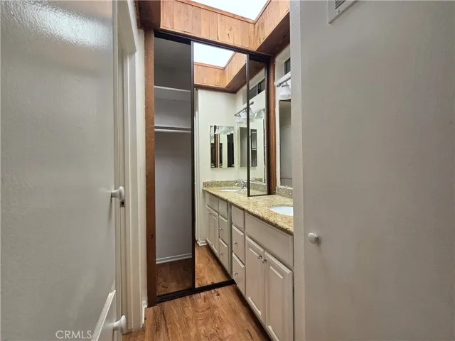 Vaulted ceilings with skylights!