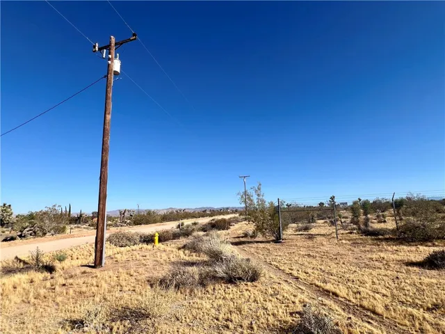 0 Warren Vista Avenue, Yucca Valley, California 92284