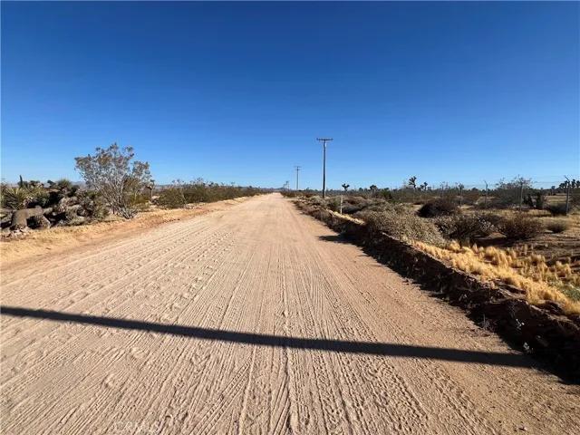 0 Warren Vista Avenue, Yucca Valley, California 92284