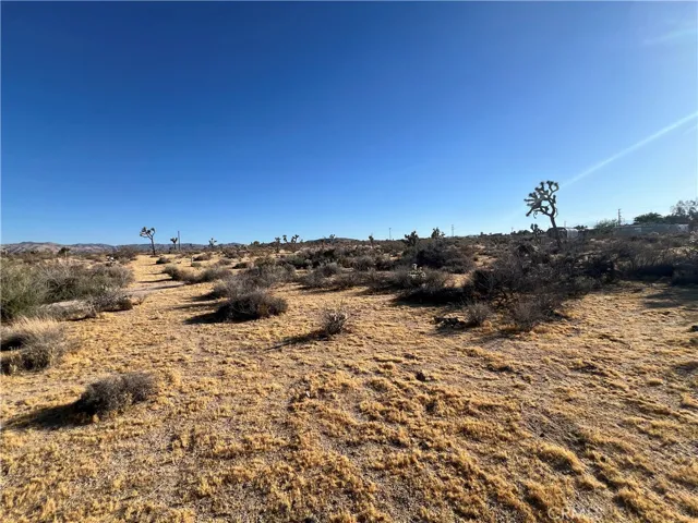 0 Warren Vista Avenue, Yucca Valley, California 92284