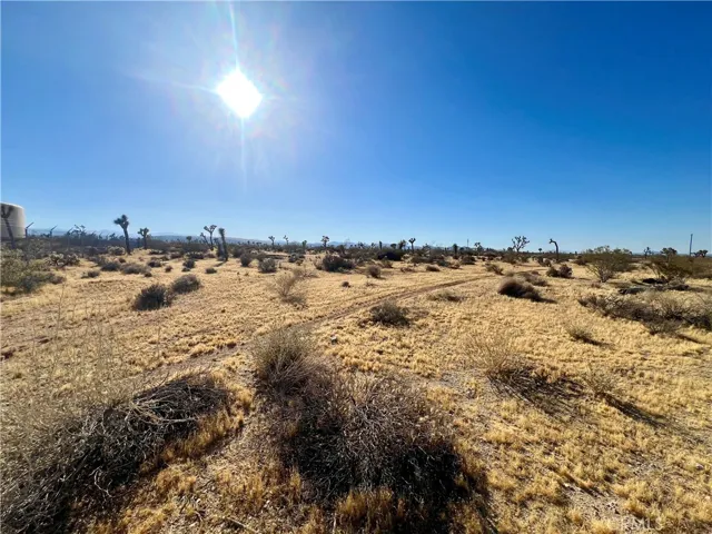 0 Warren Vista Avenue, Yucca Valley, California 92284