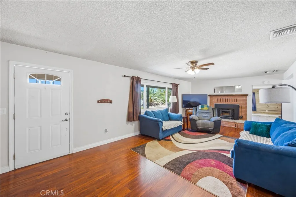 36703 Bel Air Freeway, Barstow, California 92311 — photo 5