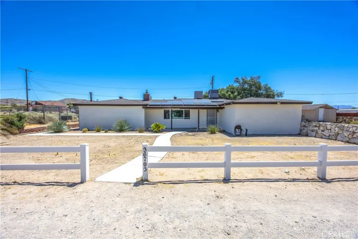 36703 Bel Air Freeway, Barstow, California 92311