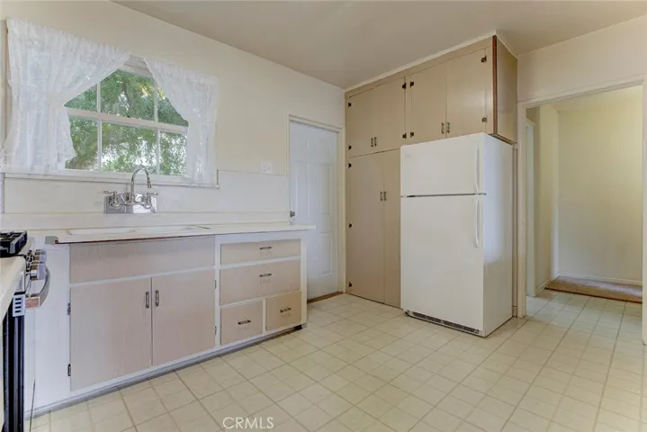 5533 W 120th, Inglewood, California 90304