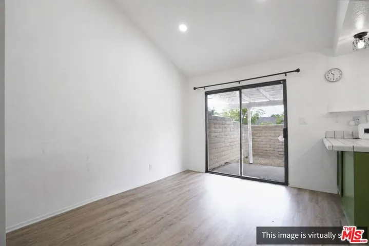 1071 N Glendora Avenue, Covina, California 91724