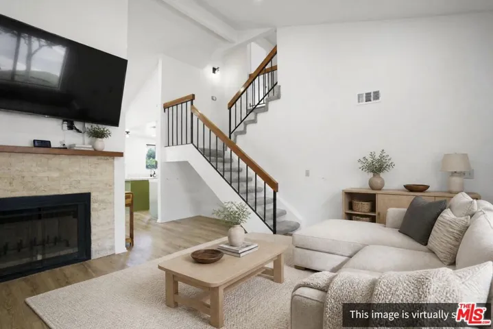 1071 N Glendora Avenue, Covina, California 91724