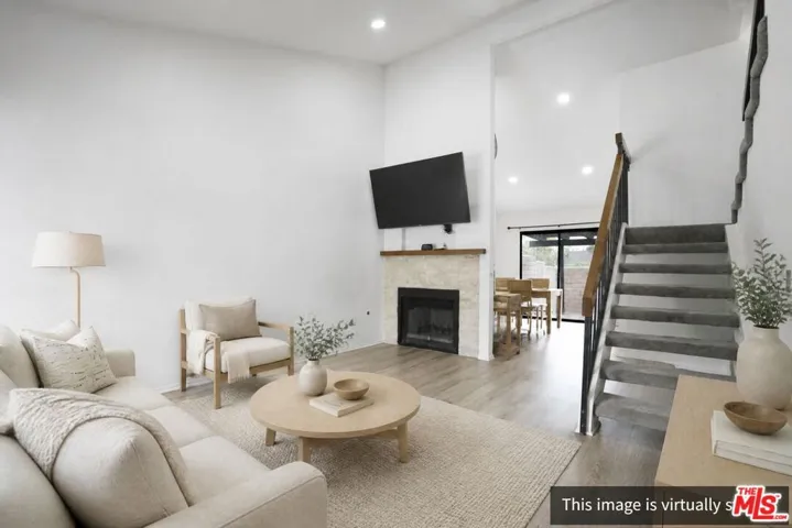 1071 N Glendora Avenue, Covina, California 91724