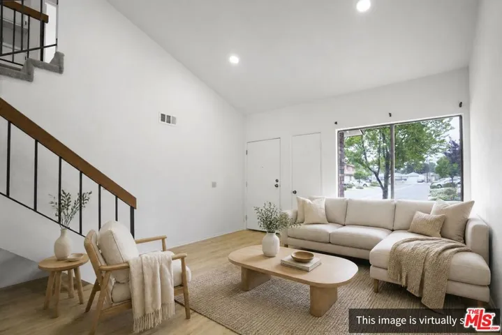 1071 N Glendora Avenue, Covina, California 91724