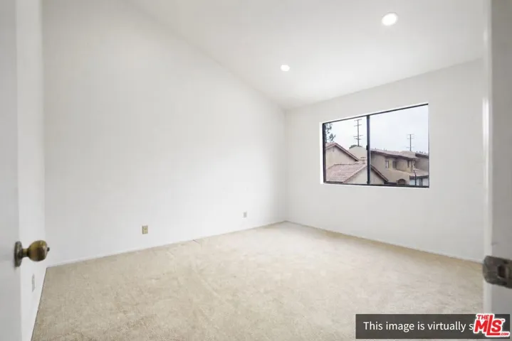 1071 N Glendora Avenue, Covina, California 91724