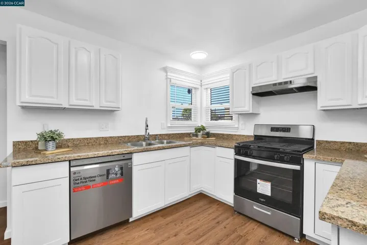 425 W 8th St, Pittsburg, California 94565