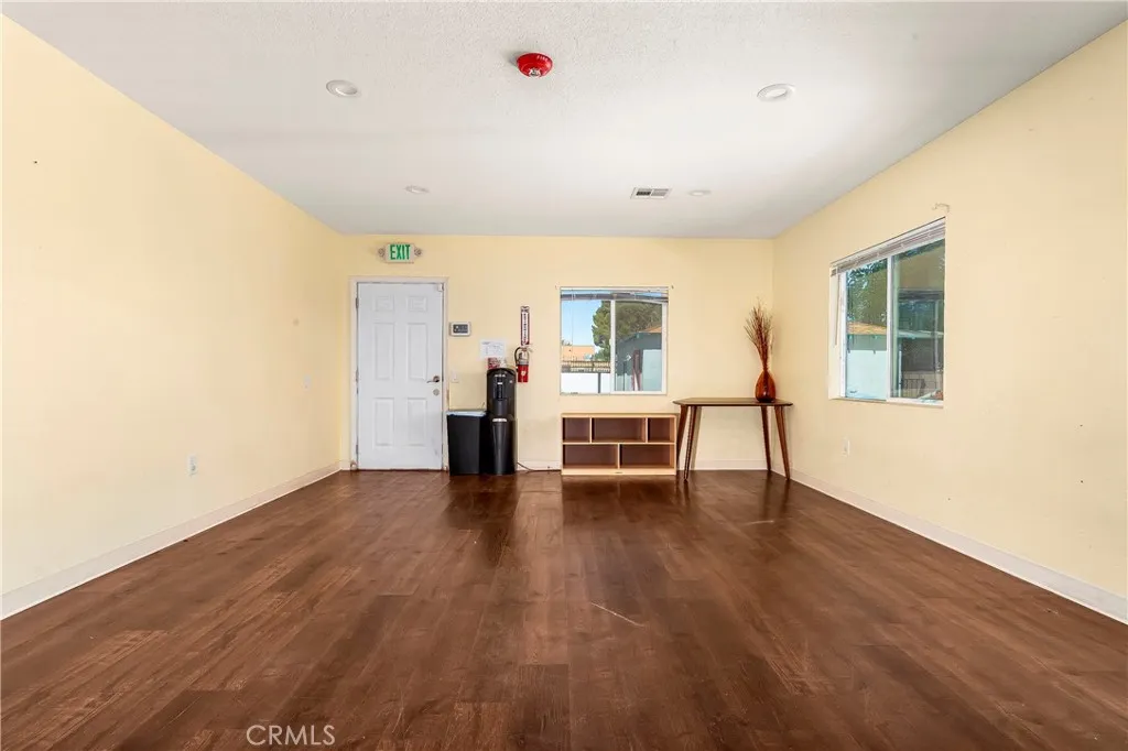bedroom 2/classroom 2