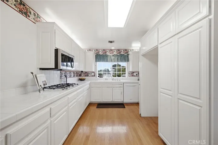 15503 Talbot, La Mirada, California 90638
