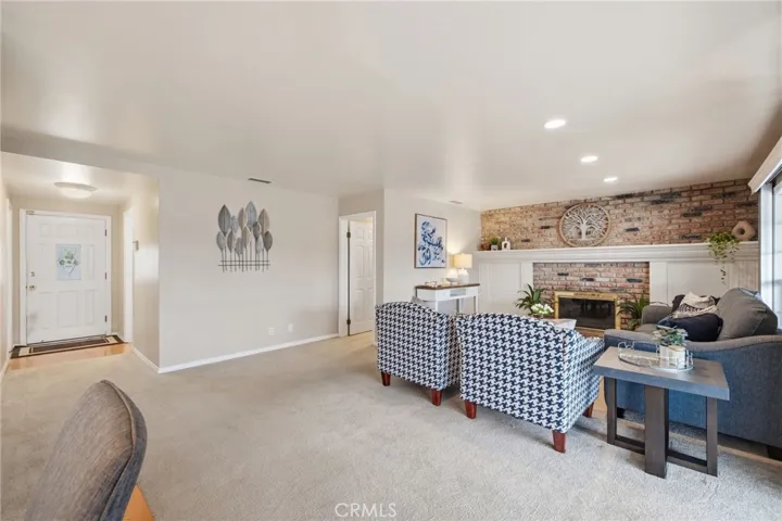 15503 Talbot, La Mirada, California 90638