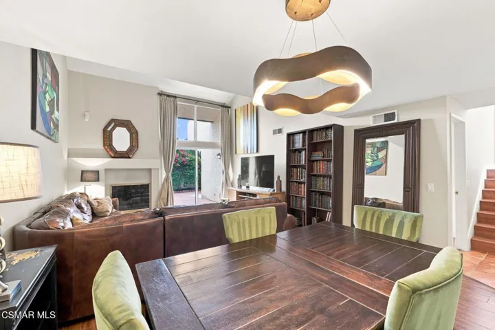 Open-Plan Dining Room / Living Room