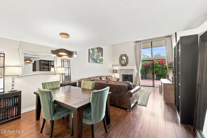 Open-Plan Dining Room / Living Room