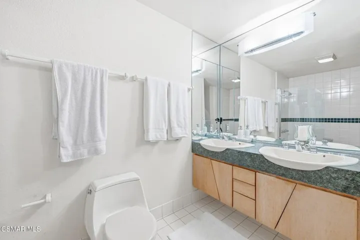 Upstairs Bathroom