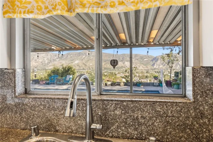 468 E View, Santa Paula, California 93060 — photo 5