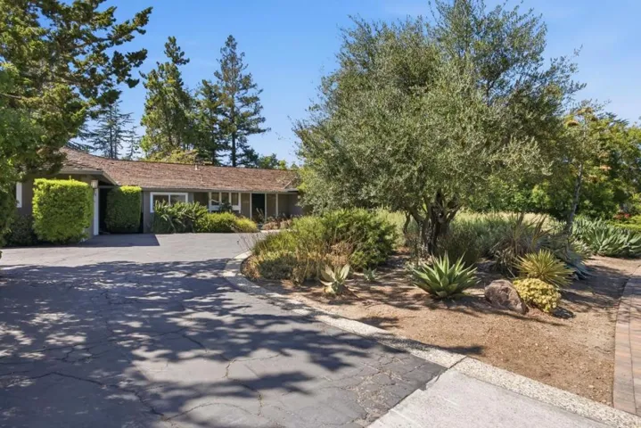 13565 Wendy Lane, Saratoga, California 95070