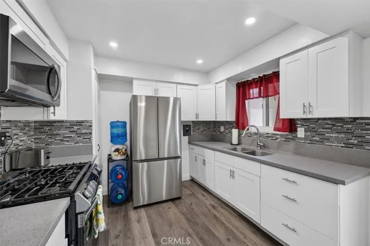 8788 Valley View, Buena Park, California 90620