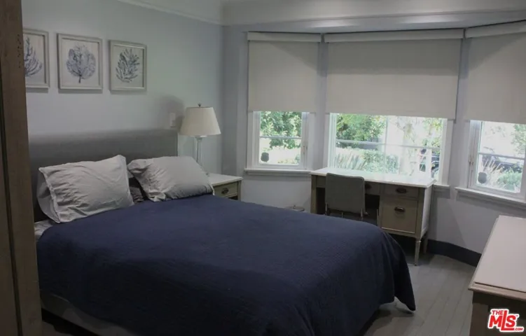 4109 Shadyglade Avenue, Studio City, California 91604