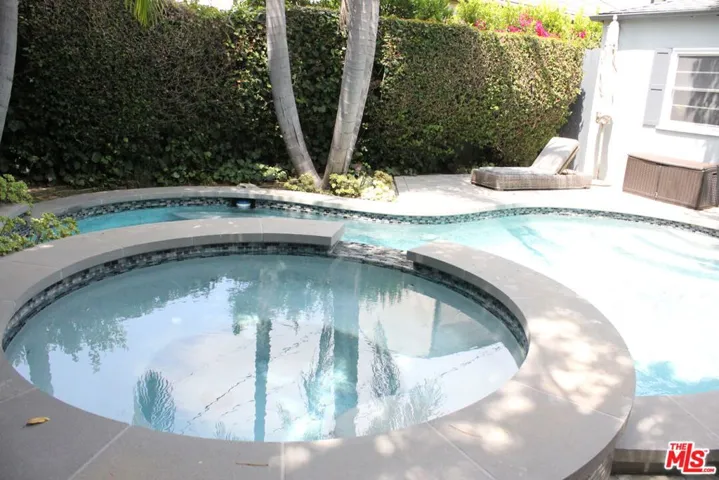 4109 Shadyglade Avenue, Studio City, California 91604