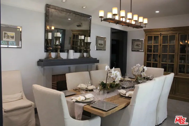 4109 Shadyglade Avenue, Studio City, California 91604