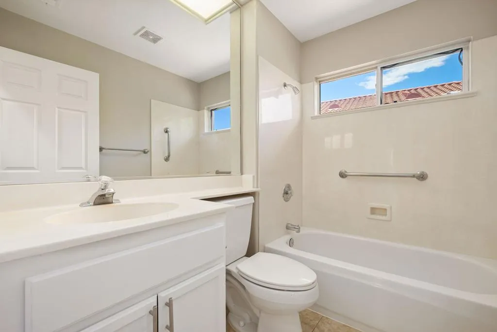 30-web-or-mls-DFBrandywine_OPMG_0626_030